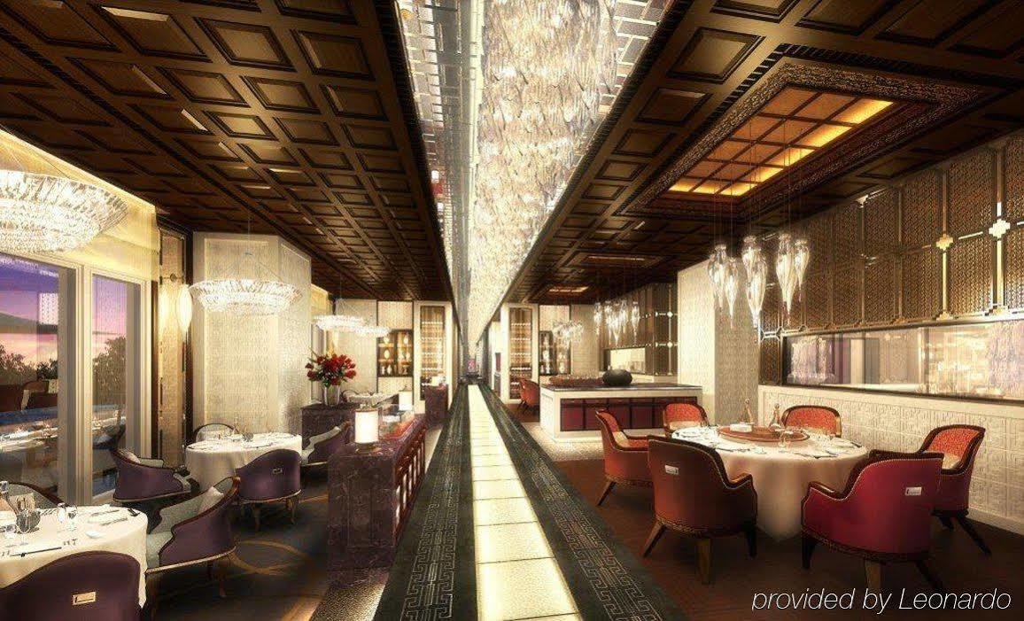 The Leela Palace Hotel 5*